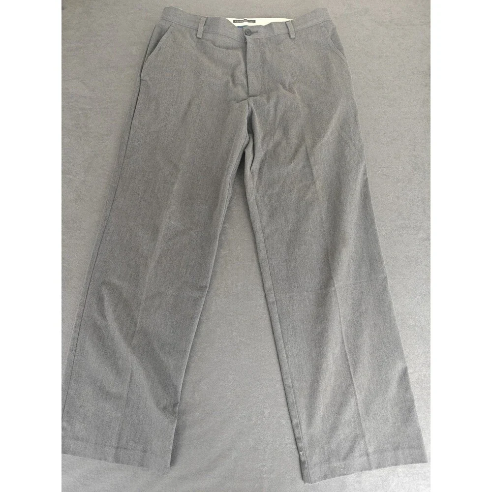 Dockers Classic Fit Gray Dress Pants Men's 35x30 Business Casual Flat Front